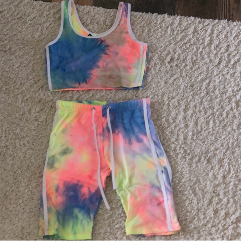 Tie-Dye Bike Shorts Set small